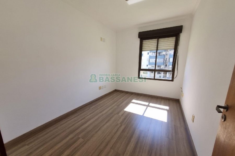 Apartamento com 80m², 2 dormitórios, 1 vaga, no bairro Pio X em Caxias do Sul para Alugar