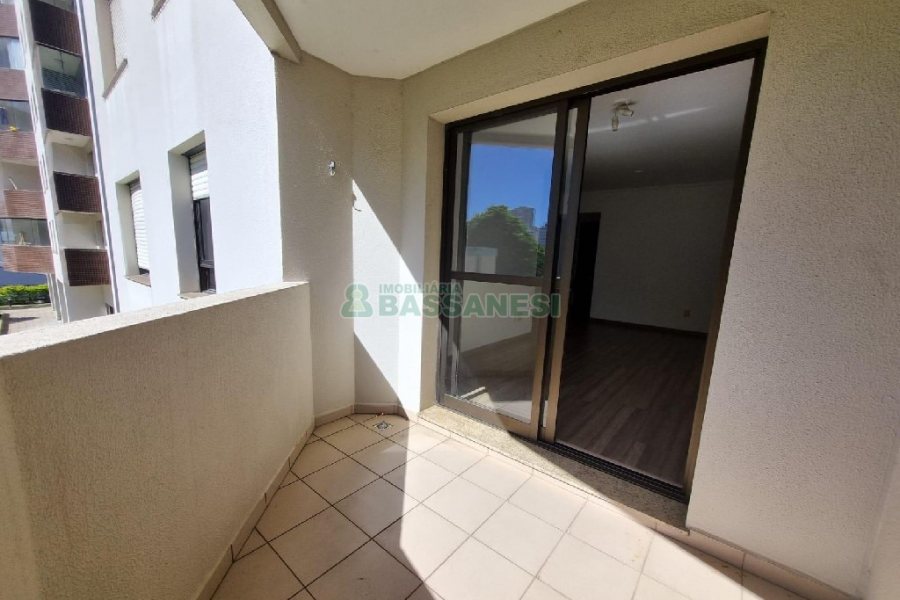 Apartamento com 80m², 2 dormitórios, 1 vaga, no bairro Pio X em Caxias do Sul para Alugar