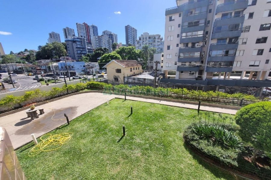 Apartamento com 80m², 2 dormitórios, 1 vaga, no bairro Pio X em Caxias do Sul para Alugar