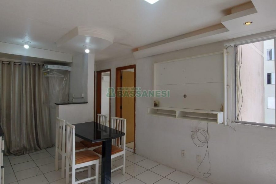 Apartamento com 42m², 2 dormitórios, no bairro Nossa Senhora das Graças em Caxias do Sul para Alugar