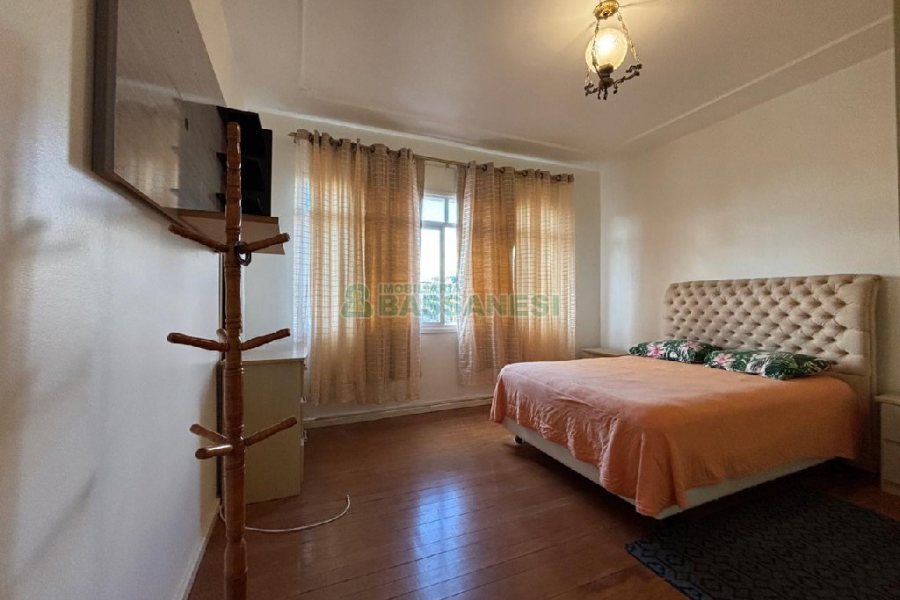 Apto Mobiliado com 110m², 3 dormitórios, no bairro São Pelegrino em Caxias do Sul para Alugar