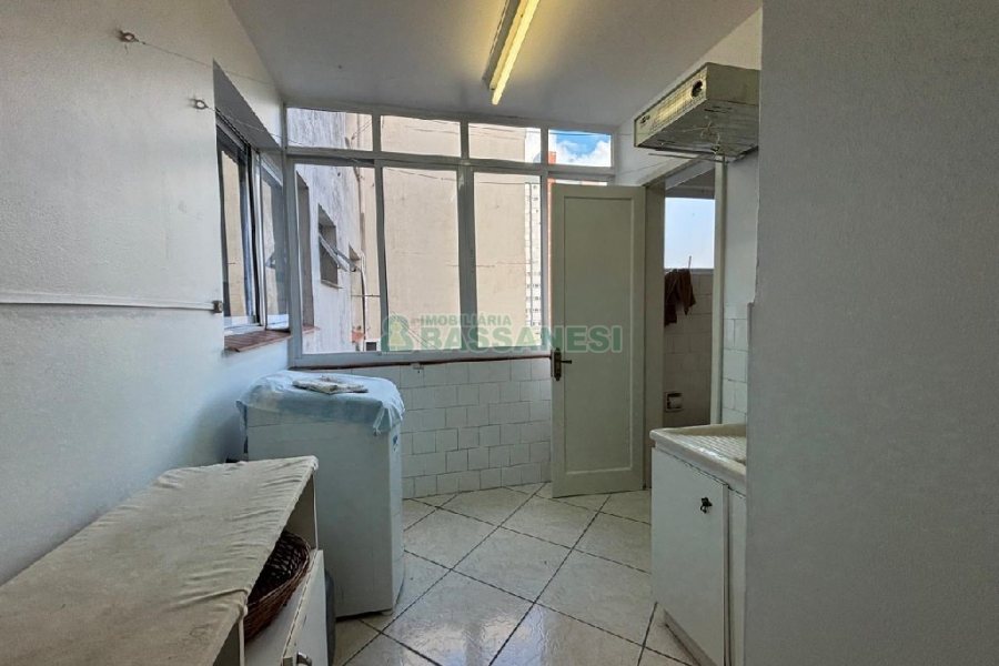 Apto Mobiliado com 110m², 3 dormitórios, no bairro São Pelegrino em Caxias do Sul para Alugar