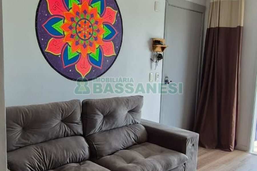 Apartamento com 65m², 2 dormitórios, 1 vaga, no bairro Desvio Rizzo em Caxias do Sul para Comprar