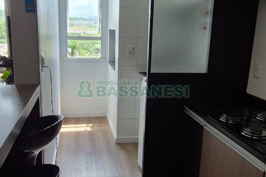 Apartamento com 65m², 2 dormitórios, 1 vaga, no bairro Desvio Rizzo em Caxias do Sul para Comprar