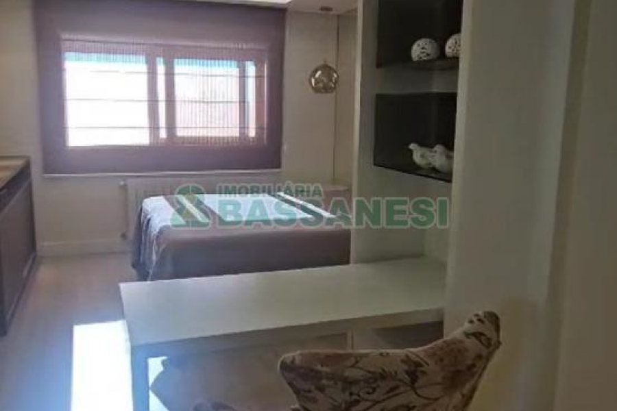 Apartamento com 216m², 3 dormitórios, 4 vagas, no bairro Villagio Iguatemi em Caxias do Sul para Comprar