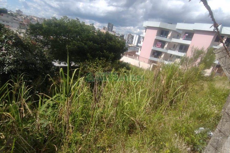 Terreno, no bairro Kayser em Caxias do Sul para Comprar