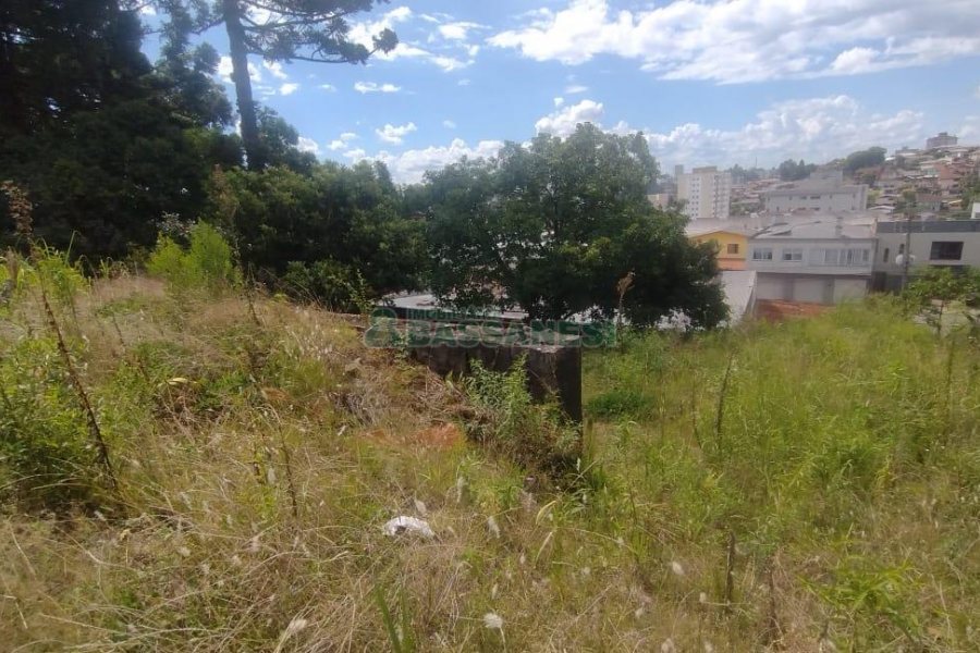Terreno, no bairro Kayser em Caxias do Sul para Comprar