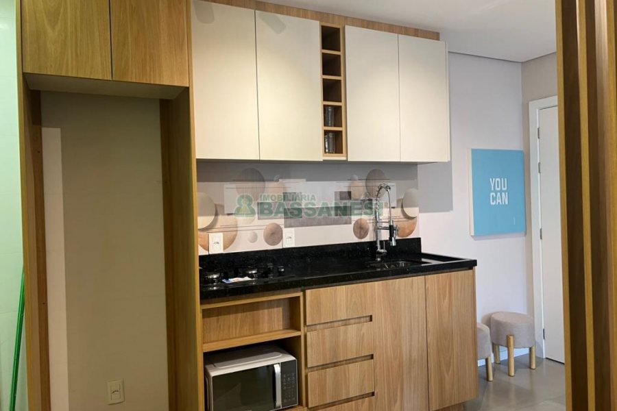 Apto Mobiliado com 48m², 1 dormitório, 1 vaga, no bairro Santa Catarina em Caxias do Sul para Alugar