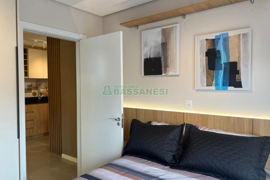 Apto Mobiliado com 48m², 1 dormitório, 1 vaga, no bairro Santa Catarina em Caxias do Sul para Alugar