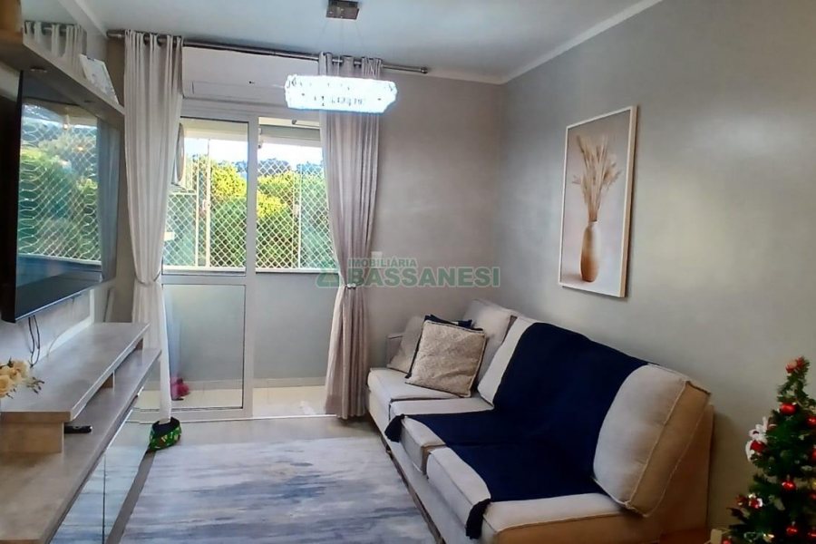 Apartamento com 55m², 2 dormitórios, 1 vaga, no bairro Vinhedos em Caxias do Sul para Comprar
