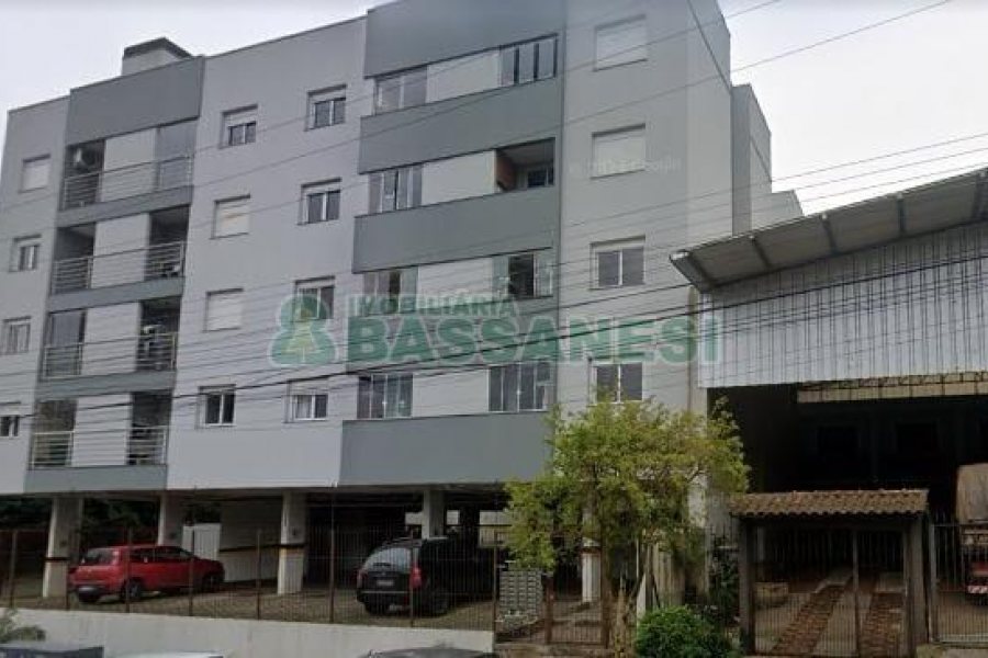 Apartamento com 55m², 2 dormitórios, 1 vaga, no bairro Vinhedos em Caxias do Sul para Comprar