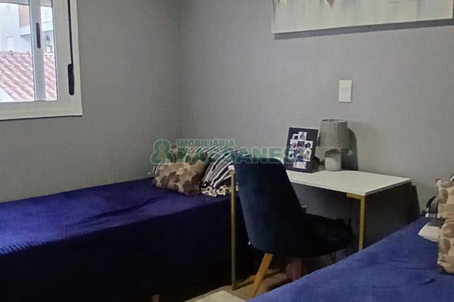 Apartamento com 55m², 2 dormitórios, 1 vaga, no bairro Vinhedos em Caxias do Sul para Comprar