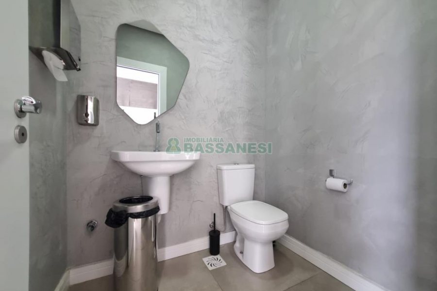 Loja com 56m², no bairro Centro em Caxias do Sul para Alugar