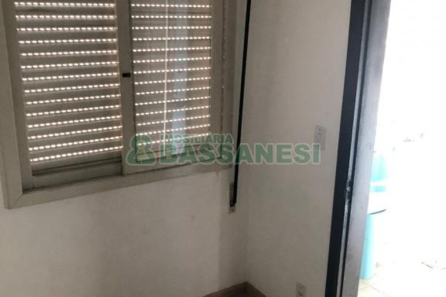 Apartamento com 170m², 3 dormitórios, 2 vagas, no bairro Centro em Caxias do Sul para Comprar