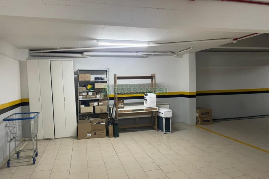 Apartamento com 183m², 3 dormitórios, 2 vagas, no bairro Madureira em Caxias do Sul para Comprar