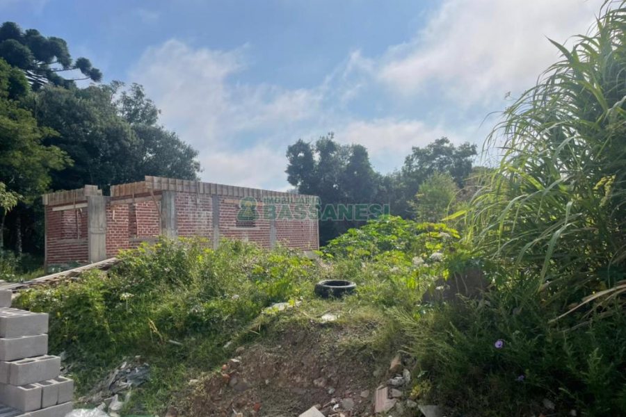 Terreno, no bairro São Virgílio em Caxias do Sul para Comprar