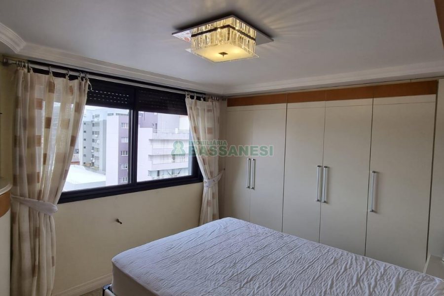 Apto/Cobertura com 149m², 3 dormitórios, 2 vagas, no bairro São Pelegrino em Caxias do Sul para Comprar