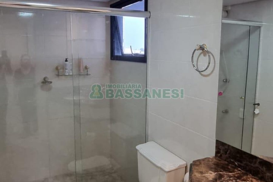 Apto/Cobertura com 149m², 3 dormitórios, 2 vagas, no bairro São Pelegrino em Caxias do Sul para Comprar