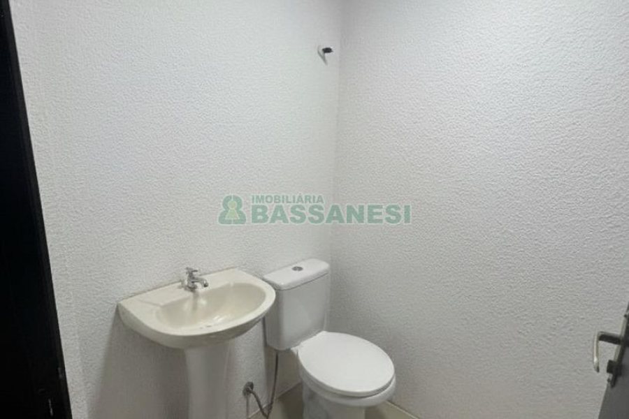 Loja com 120m², no bairro Centro em Caxias do Sul para Alugar