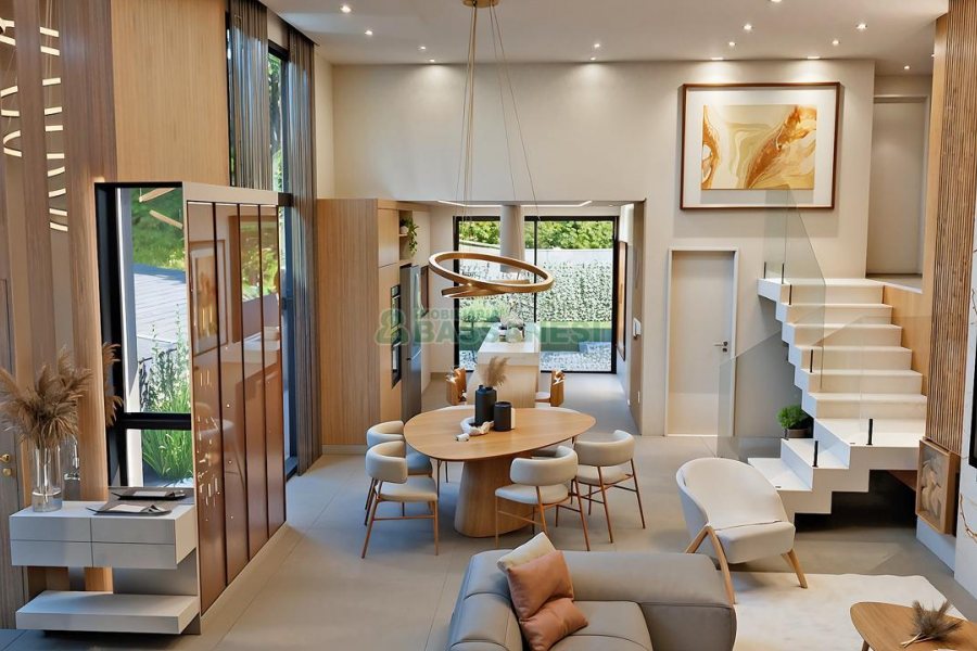 Casa com 249m², 3 dormitórios, 4 vagas, no bairro Colina Sorriso em Caxias do Sul para Comprar