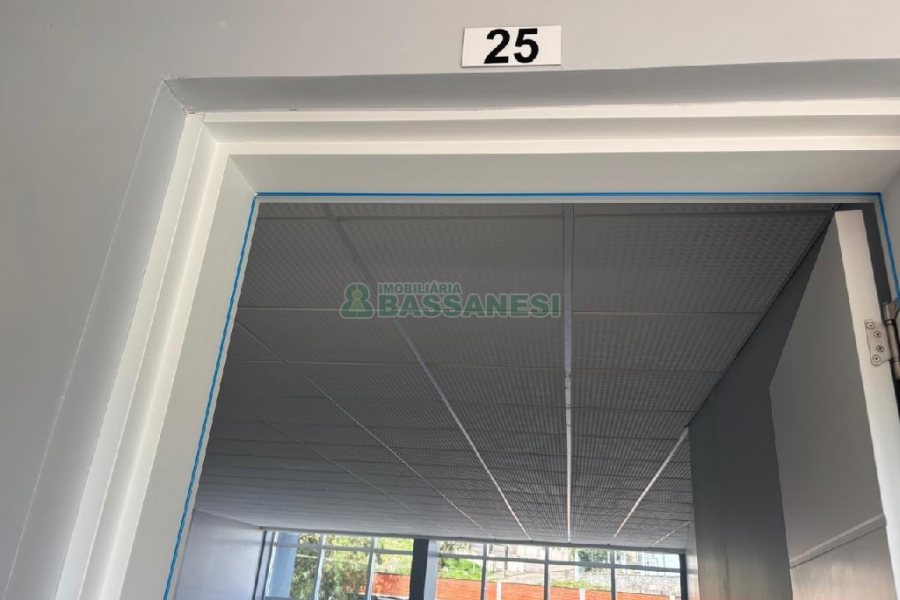 Sala com 91m², 1 vaga, no bairro Bela Vista em Caxias do Sul para Alugar