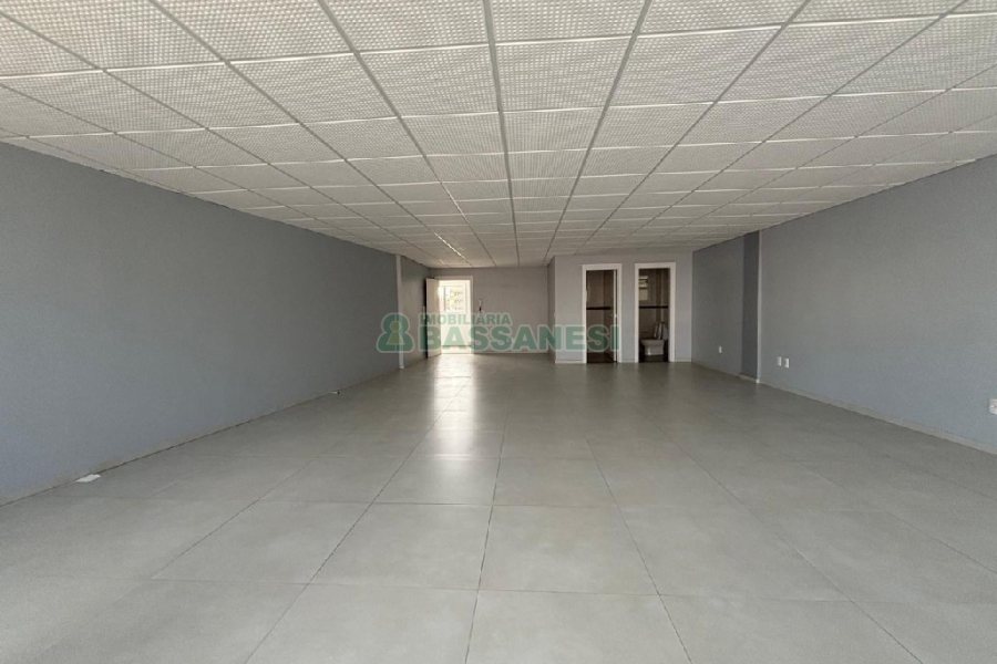 Sala com 91m², 1 vaga, no bairro Bela Vista em Caxias do Sul para Alugar
