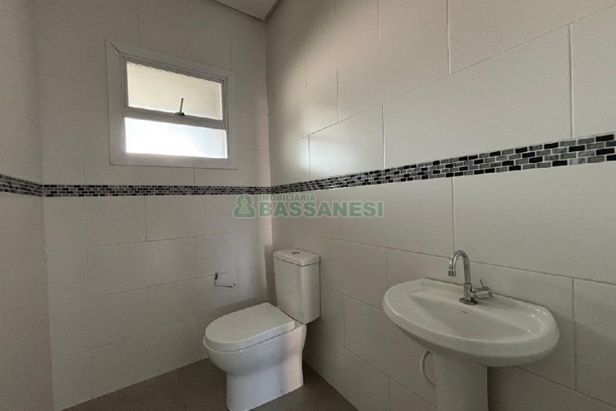 Loja com 154m², 1 vaga, no bairro Bela Vista em Caxias do Sul para Alugar