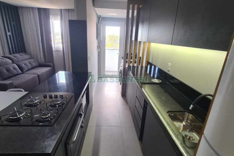 Apto Mobiliado com 51m², 1 dormitório, 1 vaga, no bairro Santa Catarina em Caxias do Sul para Alugar