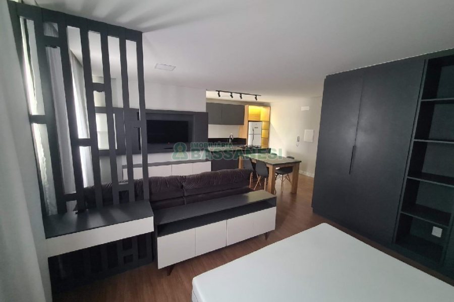 Apto Mobiliado com 51m², 1 dormitório, 1 vaga, no bairro Santa Catarina em Caxias do Sul para Alugar