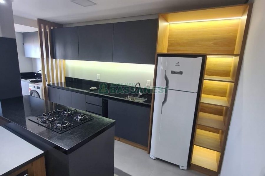 Apto Mobiliado com 51m², 1 dormitório, 1 vaga, no bairro Santa Catarina em Caxias do Sul para Alugar