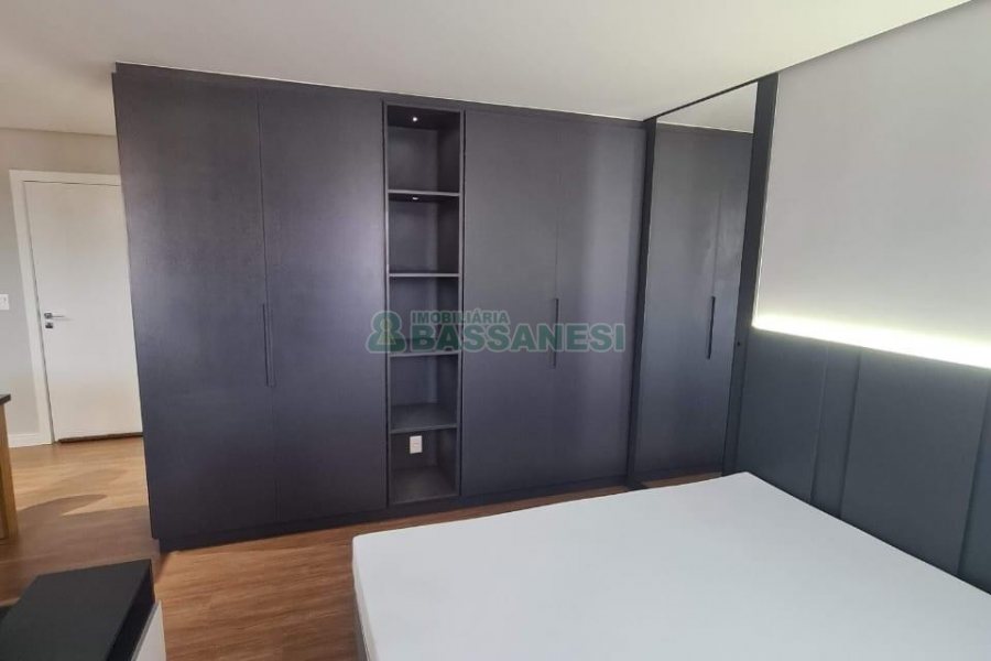 Apto Mobiliado com 51m², 1 dormitório, 1 vaga, no bairro Santa Catarina em Caxias do Sul para Alugar