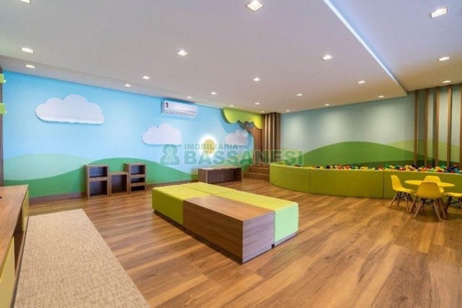 Apto Mobiliado com 51m², 1 dormitório, 1 vaga, no bairro Santa Catarina em Caxias do Sul para Alugar