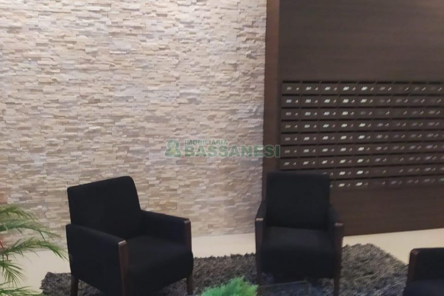 Apto Mobiliado com 54m², 1 dormitório, 1 vaga, no bairro Centro em Caxias do Sul para Alugar