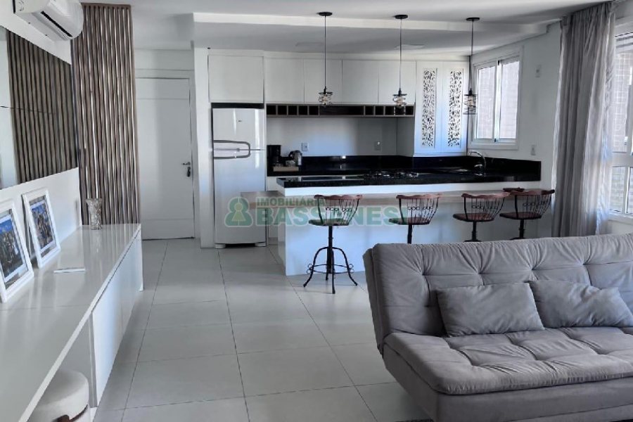 Apto Mobiliado com 54m², 1 dormitório, 1 vaga, no bairro Centro em Caxias do Sul para Alugar