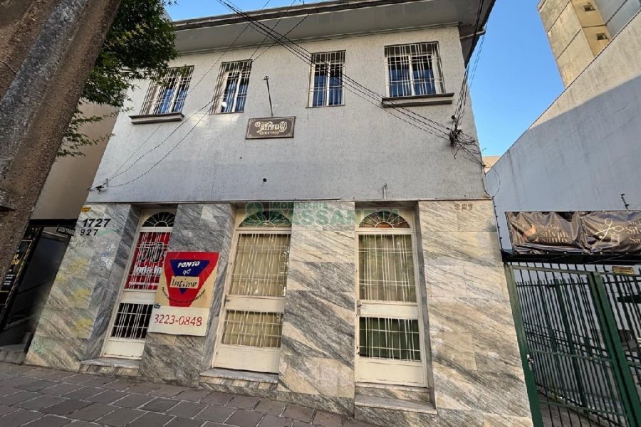 Loja com 45m², no bairro Madureira em Caxias do Sul para Alugar