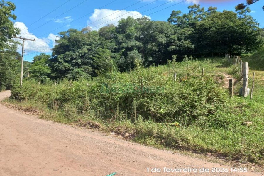 Terreno, no bairro Desvio Rizzo em Caxias do Sul para Comprar