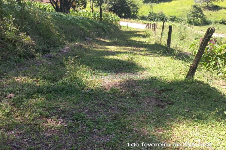 Terreno, no bairro Desvio Rizzo em Caxias do Sul para Comprar