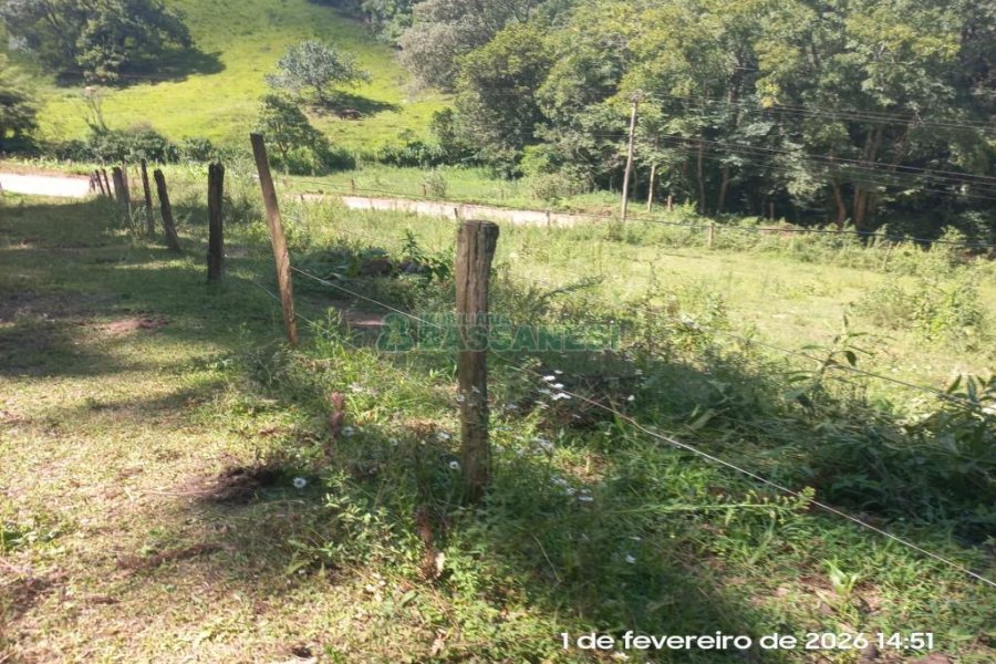 Terreno, no bairro Desvio Rizzo em Caxias do Sul para Comprar
