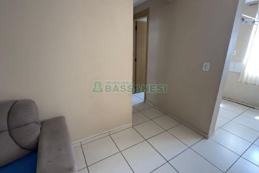 Apartamento com 62m², 2 dormitórios, 1 vaga, no bairro Santa Corona em Caxias do Sul para Alugar