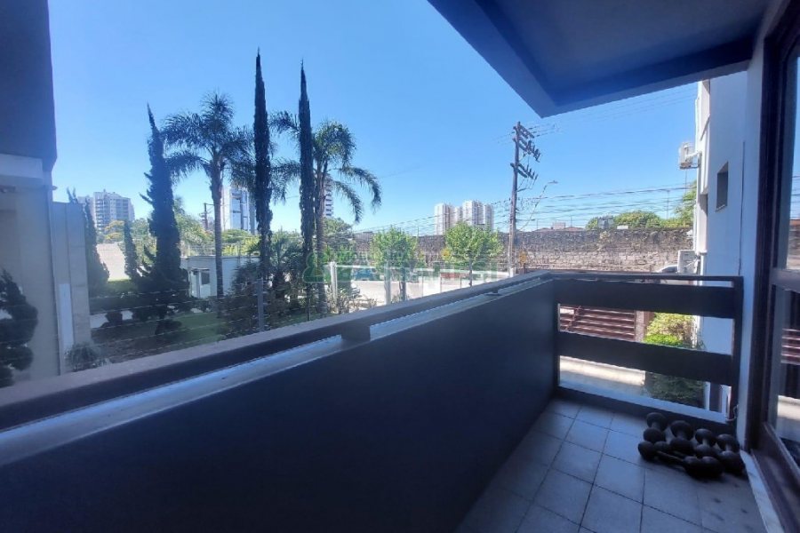 Apto Mobiliado com 119m², 3 dormitórios, 2 vagas, no bairro Centro em Caxias do Sul para Alugar