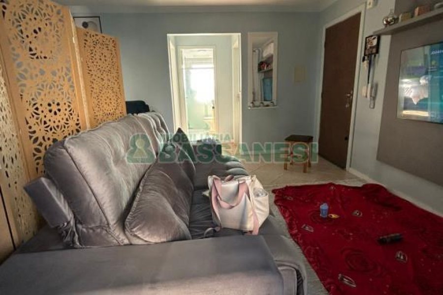 Apartamento com 67m², 2 dormitórios, 1 vaga, no bairro Santa Lúcia em Caxias do Sul para Comprar