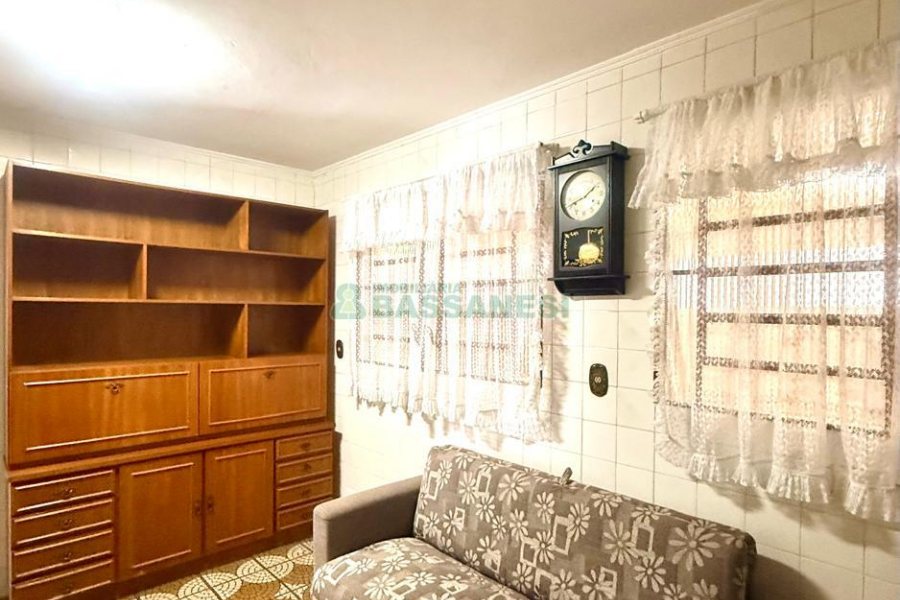 Apto Mobiliado com 180m², 3 dormitórios, 1 vaga, no bairro São Leopoldo em Caxias do Sul para Alugar