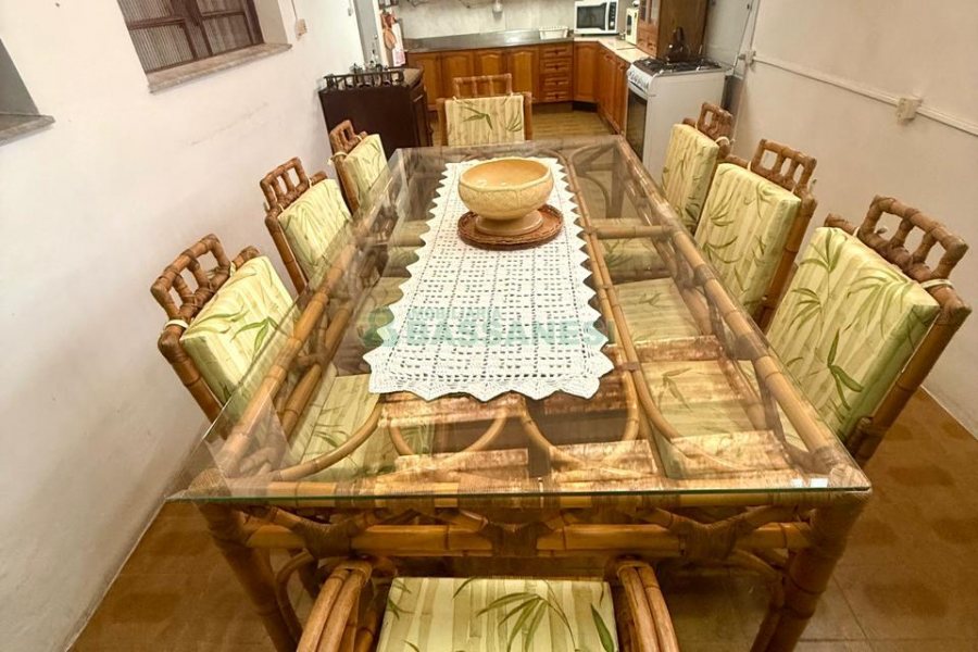 Apto Mobiliado com 180m², 3 dormitórios, 1 vaga, no bairro São Leopoldo em Caxias do Sul para Alugar