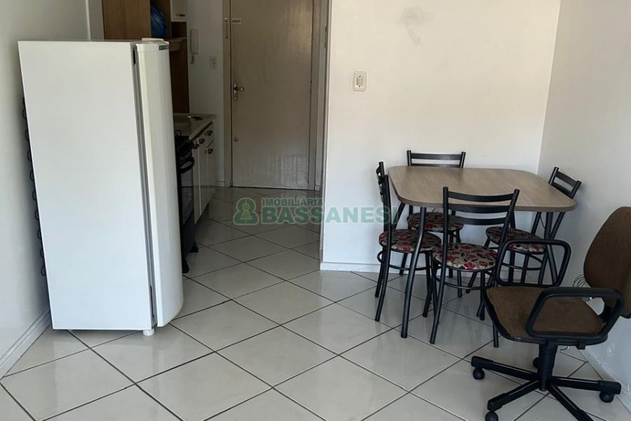 Apartamento com 32m², 1 dormitório, no bairro Presidente Vargas em Caxias do Sul para Alugar