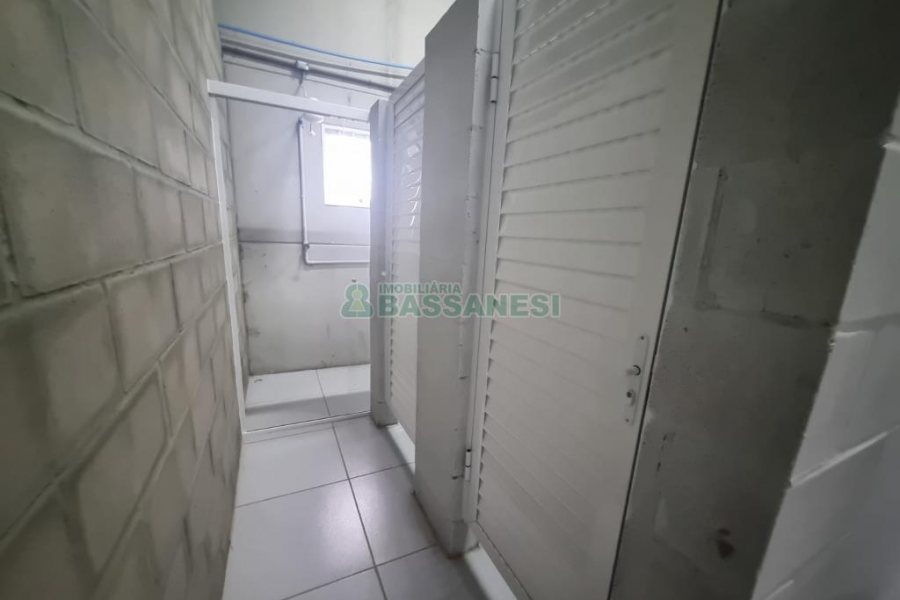 Pavilhão com 564m², no bairro São Gotardo em Flores da Cunha para Alugar