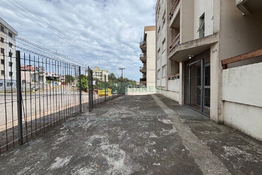Apartamento com 98m², 2 dormitórios, 1 vaga, no bairro Salgado Filho em Caxias do Sul para Alugar
