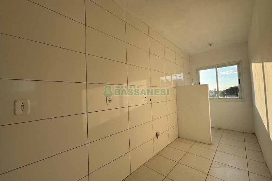 Apartamento com 48m², 2 dormitórios, no bairro Cidade Nova em Caxias do Sul para Alugar