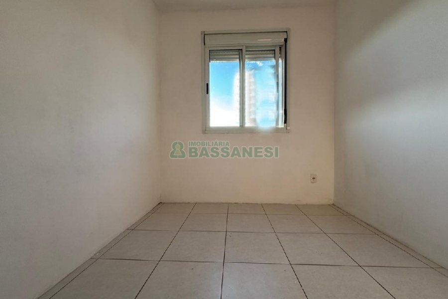 Apartamento com 48m², 2 dormitórios, no bairro Cidade Nova em Caxias do Sul para Alugar