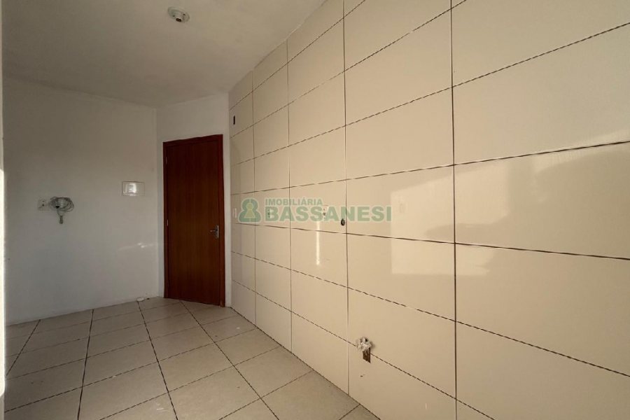 Apartamento com 48m², 2 dormitórios, no bairro Cidade Nova em Caxias do Sul para Alugar