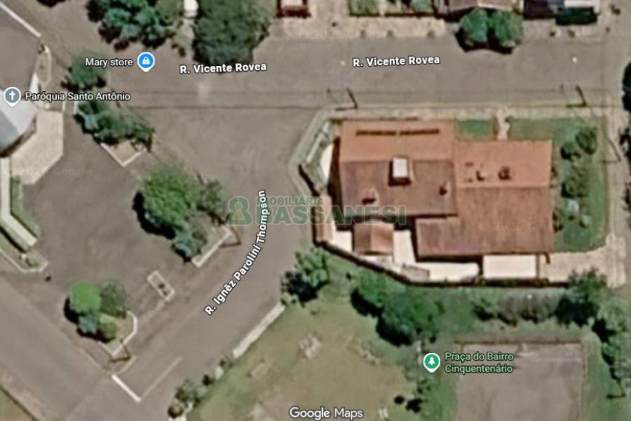 Casa, 5 dormitórios, 2 vagas, no bairro Cinqüentenário em Caxias do Sul para Comprar